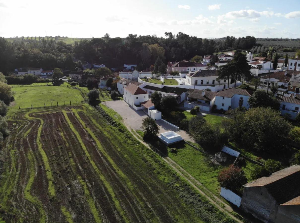 Azoia 10 - Hostel & Casas De Campo Azoia de Baixo Εξωτερικό φωτογραφία